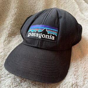 Patagonia outdoor black baseball cap hat